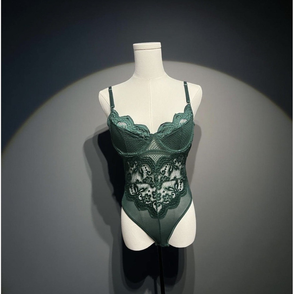 Green Lace Bodysuit with Floral Embroidery and Adjustable Straps